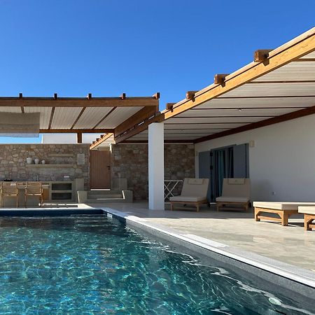 Adriana Luxury Villas Adamantas  Екстериор снимка